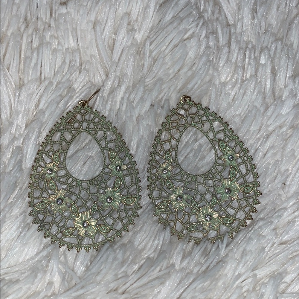 Dangle Earringd